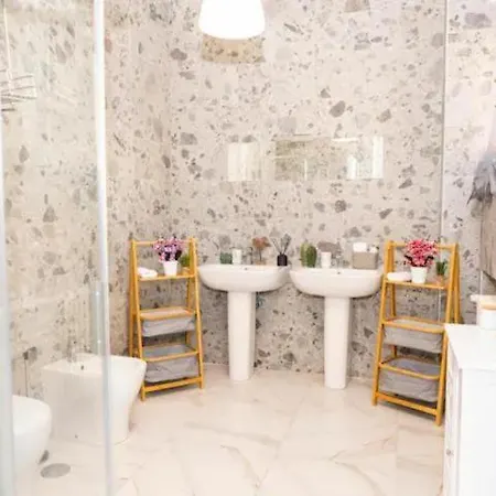 شقة Santa Marta Luxury Duomo